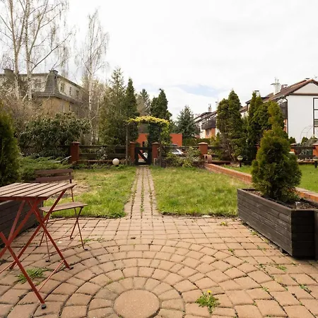Spacious With Garden In The Tri-city By Renters *