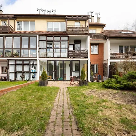 Spacious With Garden In The Tri-city By Renters Apartmán Sopoty